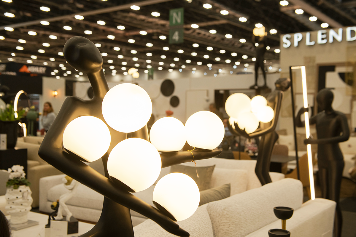 Iluminación y Accesorios